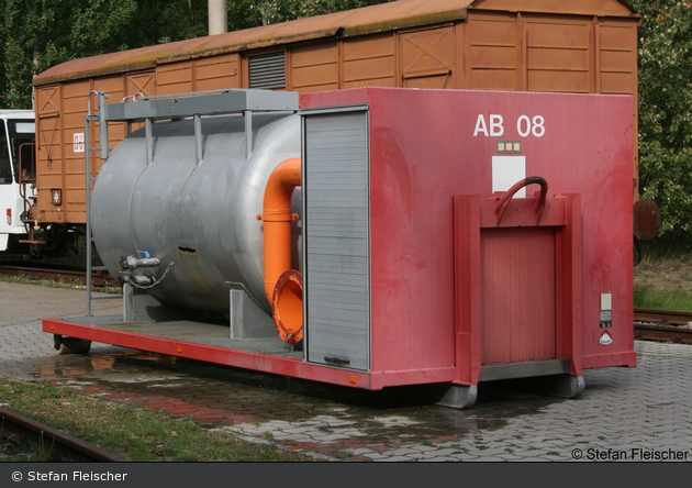 Florian Schule 01/AB 08 AB-Gefahrgutübungsanlage