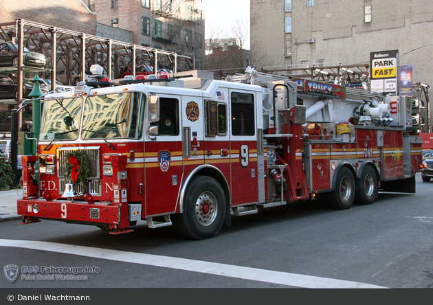 FDNY - Manhattan - Ladder 009 - TM