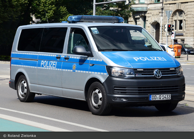 DD-Q 1433 - VW T6 4motion - HGruKw