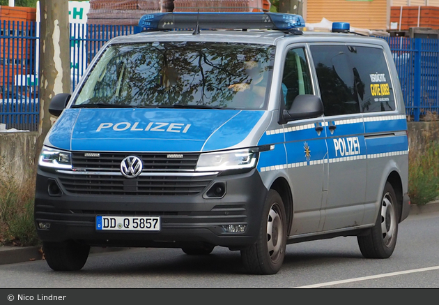 DD-Q 5857 - VW T6.1 4motion - HGruKw