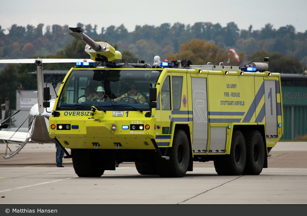 US - Stuttgart - US Army Fire Department - FLF Panther - 01/25-01