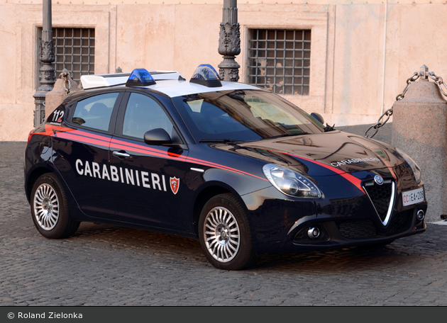 Roma - Arma dei Carabinieri - Nucleo Operativo Radiomobile - FuStW