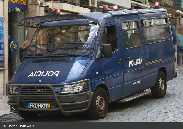 Lisboa - Polícia de Segurança Pública - HGruKW