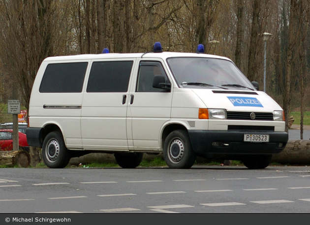 P-30523 - VW T4 - BeDoKW - BePo