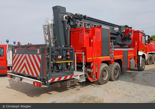 Jever - Feuerwehr - FeuerwRettKfz LfzBes