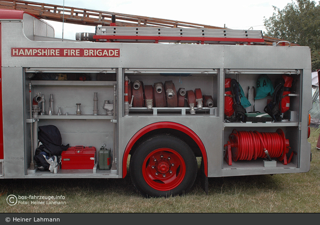 Horndean - Hampshire Fire & Rescue Service - WrT (a.D.)