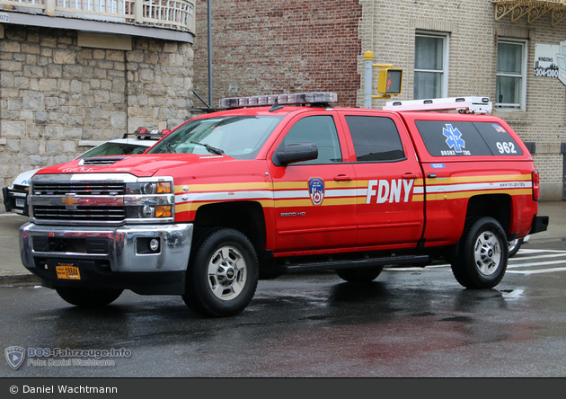 FDNY - EMS - EMS Division 2 - Tactical Response Group - KdoW
