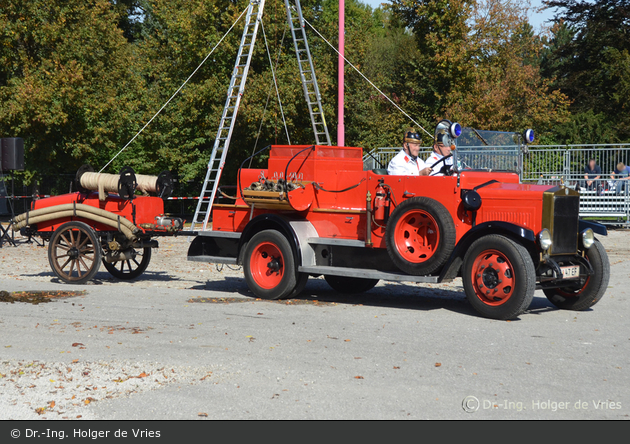 Wels - Feuerwehroldtimerverein der FF Wels - LF