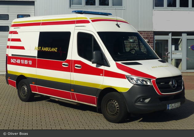 Bremen-Akut Ambulanz (HB-RC 230)