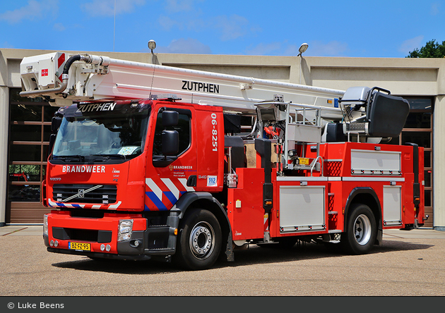Zutphen - Brandweer - TMF - 06-8251