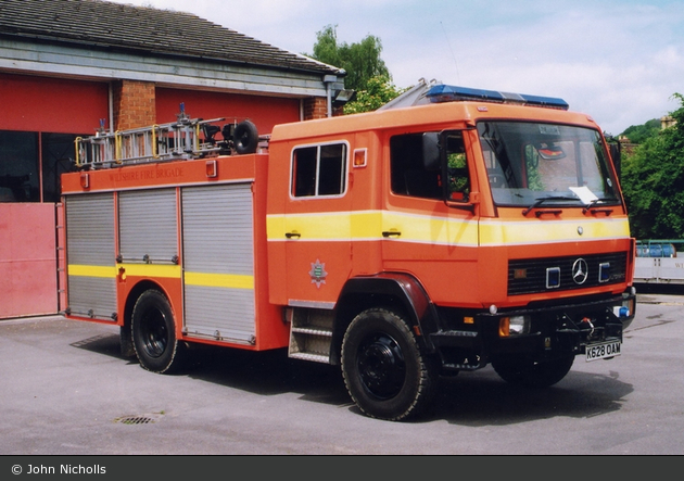 Warminster - Wiltshire Fire and Rescue Service - WrL/R (a.D.)