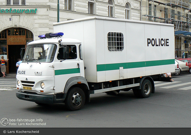 Praha - Policie - AY 97-38 - GefKw