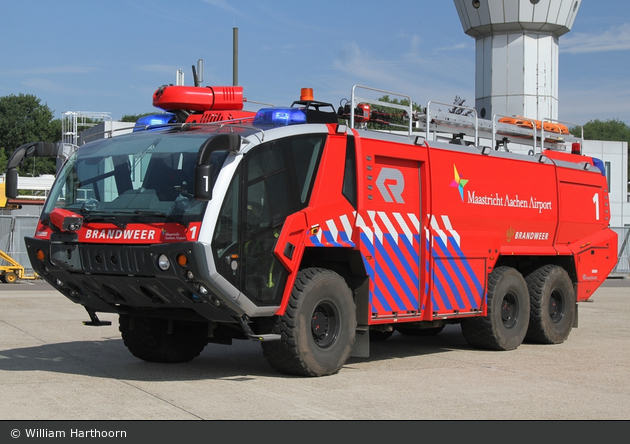 Beek - Luchthavenbrandweer  Maastricht Aachen Airport - FLF - 01