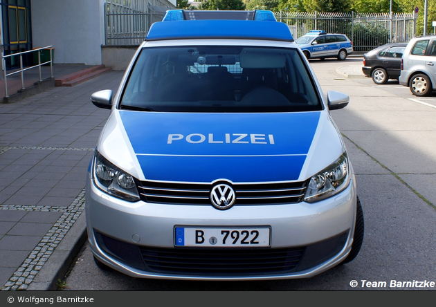 B-7922 - VW Touran - FuStW