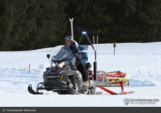 Alpe di Siusi - Arma dei Carabinieri - Motorrettungsschlitten