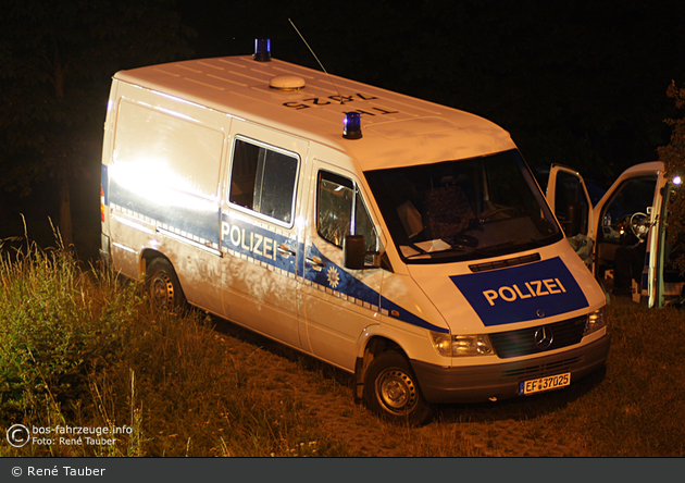 Suhl - Mercedes-Benz Sprinter 214 - DHuFüKW
