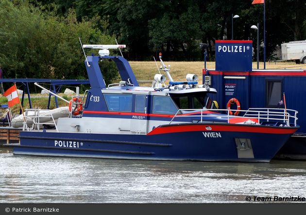 Wien - ÖSWAG Werft Linz GmbH - Polizeiboot "WIEN"