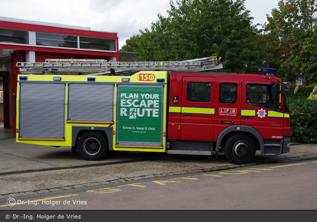 London - Fire Brigade - DPL 1222 (a.D.)