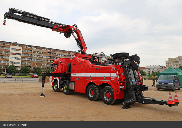 Praha - HZS - FW 02 - Bergefahrzeug