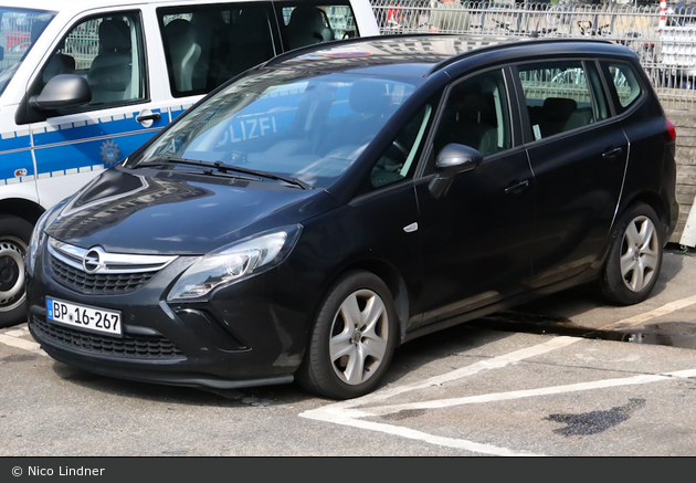 BP16-267 - Opel Zafira - PKW