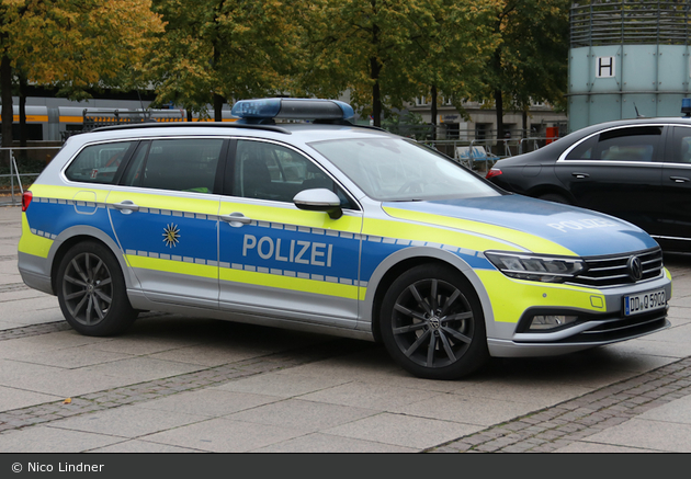 DD-Q 5902 - VW Passat Variant - FuStW