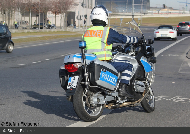 B-3164 - BMW R 900 RT - Krad