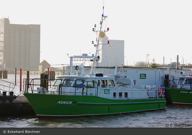 Zollboot Aurich - Emden