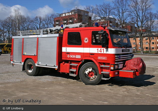 Bergby - Gästrike Räddningstjänst - Släck-/Räddningsbil - 45 141 (a.D.)