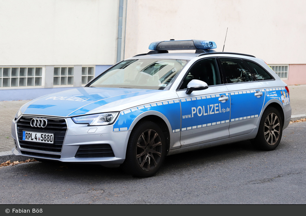 RPL4-5880 - Audi A4 Avant - FuStW