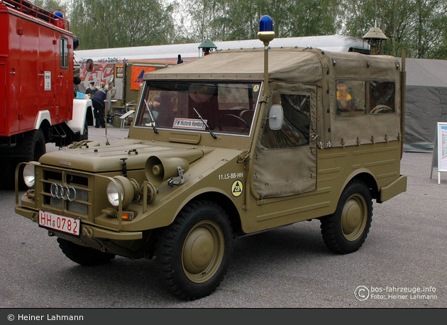 Hamburger Feuerwehrhistoriker Munga FukoW (HH-8829)