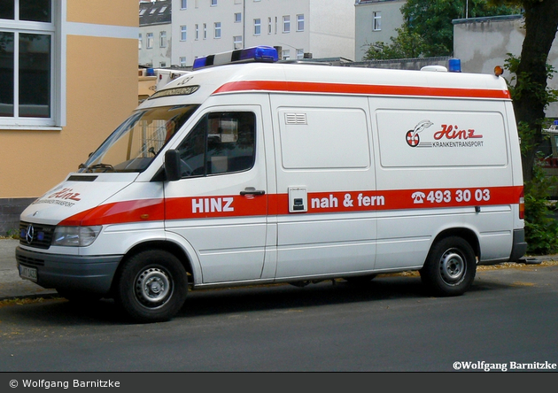 Krankentransport Hinz - KTW 33 (a.D.)