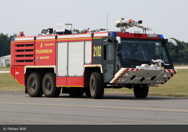 Wunstorf - Feuerwehr - FlKfz Mittel, Flugplatz (21/02)