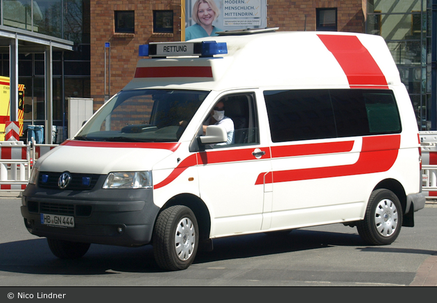 Bremen - Klinikum-Mitte - VW T5 - KTW (HB-GN 444)