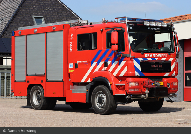 Staphorst - Brandweer - TLF - 04-1940