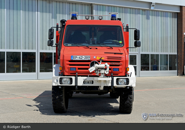 BP42-389 - MB Unimog U 5000 - FLF
