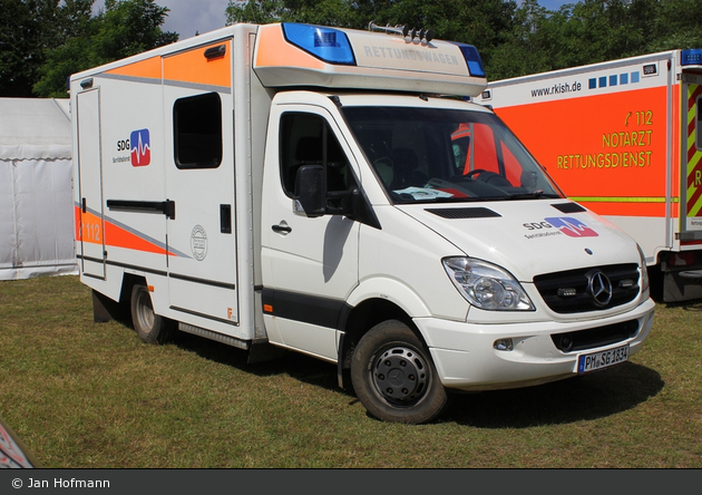 Ambulanz Mittelmark RTW (PM-SG 1834)