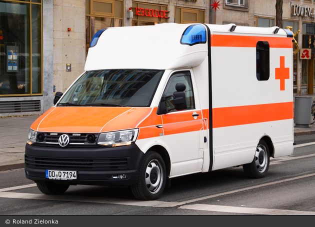 DD-Q 7194 - VW Transporter T6 - SanKw