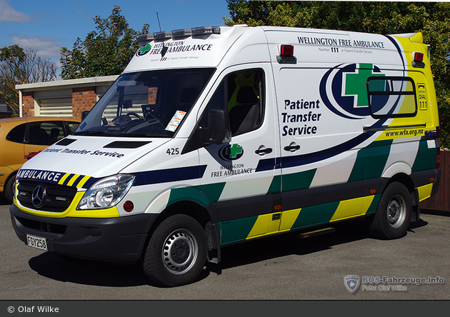 Masterton - Wellington Free Ambulance - KTW - 425