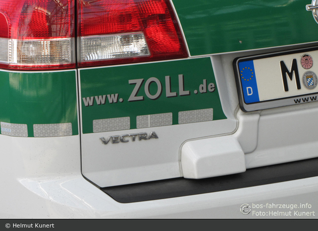 BY - München - Opel Vectra Caravan - FuStw