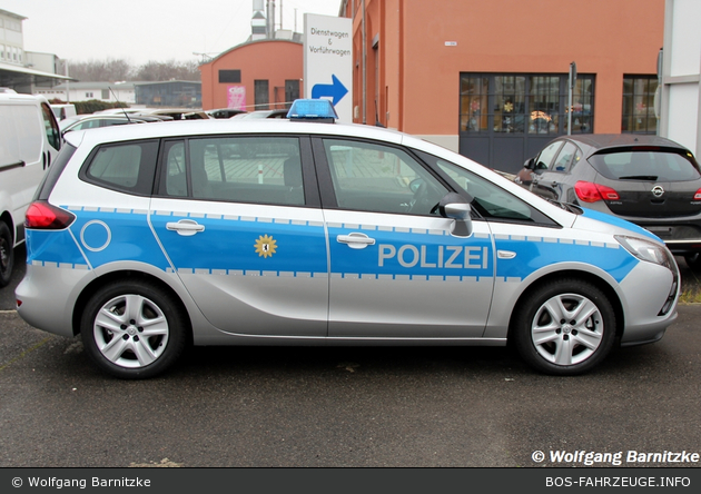 B-30533 - Opel Zafira Tourer - FuStW (a.D.)