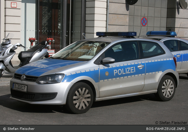 B-30817 - VW Polo - FuStW (a.D.)