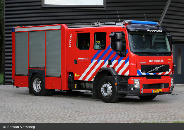 Rotterdam - Gezamenlijke Brandweer - HLF - 17-2231 (a.D.)