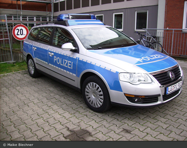 Lüneburg - VW Passat Variant - FuStW