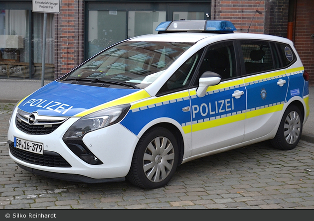 BP16-379 - Opel Zafira - FuStW