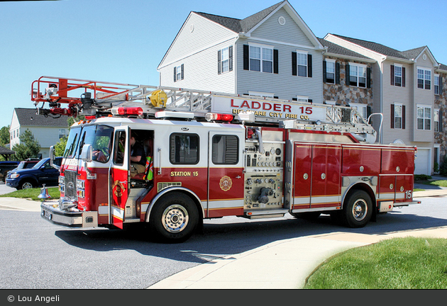 Delaware City - FD - Ladder 15