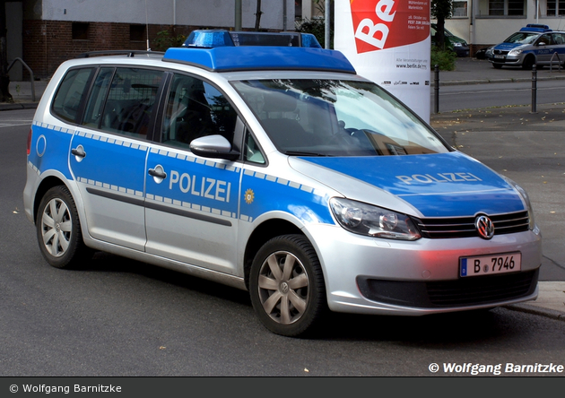 B-7946 - VW Touran - FuStW (a.D.)