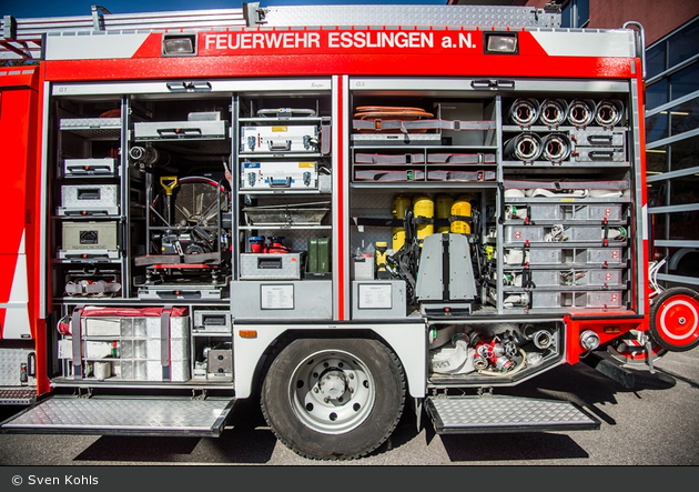 Florian Esslingen 01/44