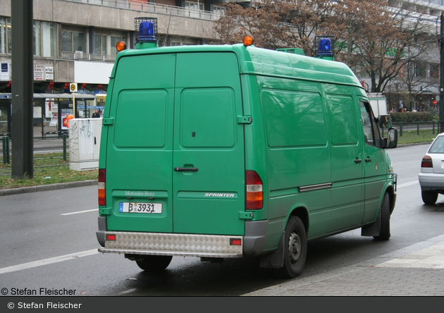 B-3931 - MB Sprinter 310 D - GefKW