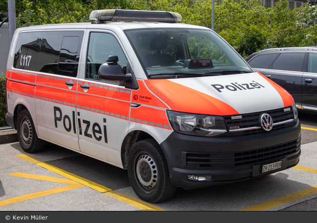 Zürich - StaPo - Patrouillenwagen - 008