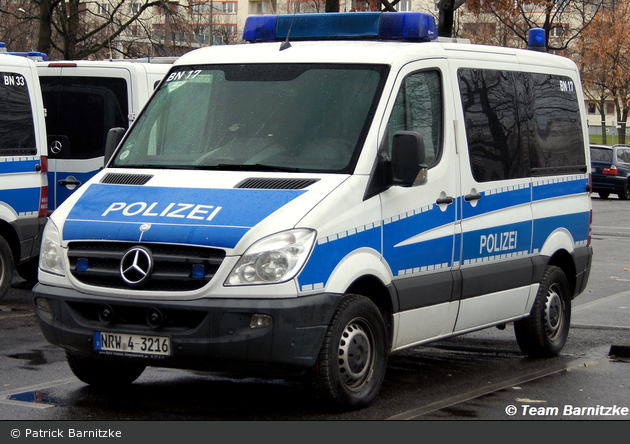 NRW4-3216 - MB Sprinter 315 CDI - HGruKW